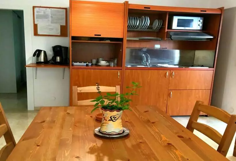 Kastro Studios Apartments