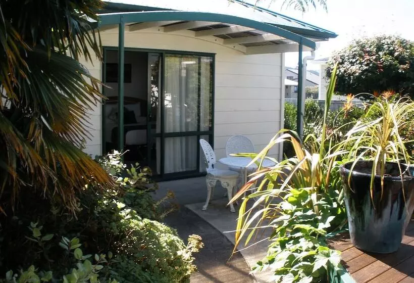 Andrea S Bed & Breakfast