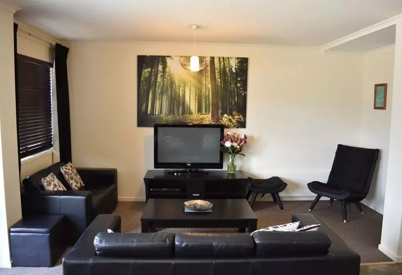 Gebi's Apartments Falls Creek