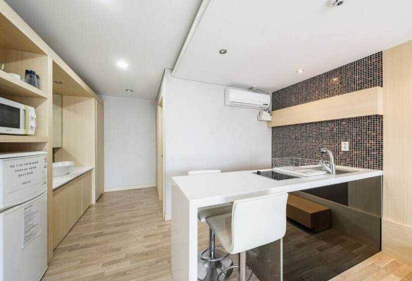 Geoje Island Sea & Sky 2 Resort