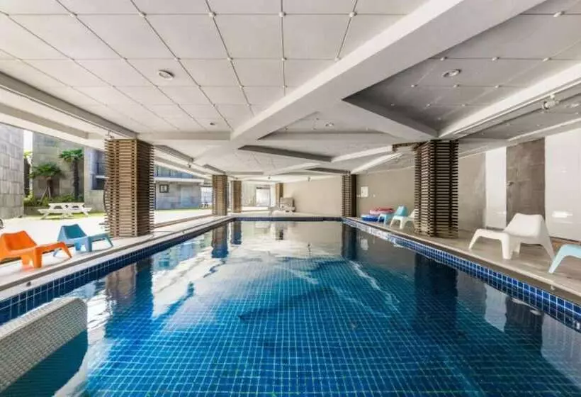 Geoje Island Sea & Sky 2 Resort