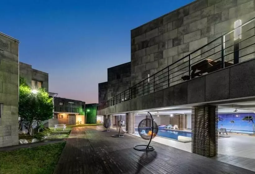 Geoje Island Sea & Sky 2 Resort