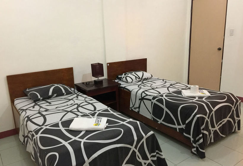 Hotel Aquatica Beach Resort