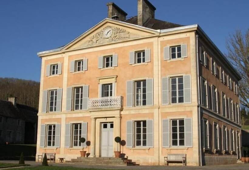 فندق Château De La Pommeraye