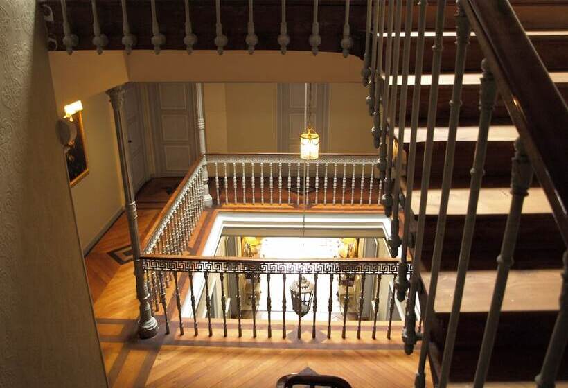 فندق Château De La Pommeraye