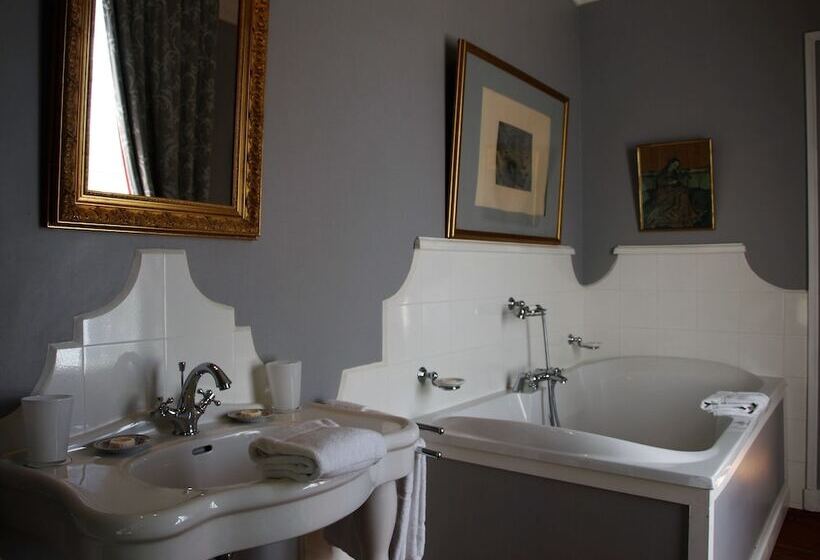 فندق Château De La Pommeraye