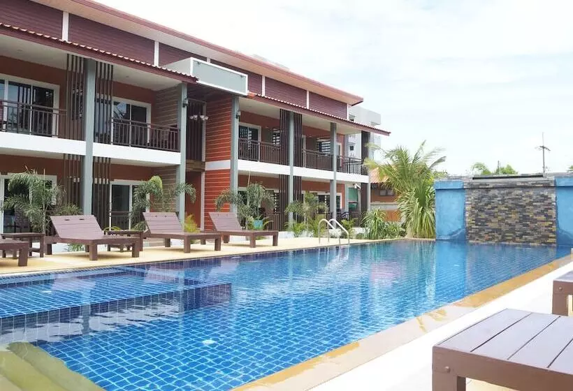 Hotelli Hatzanda Lanta Resort   Sha Extra Plus