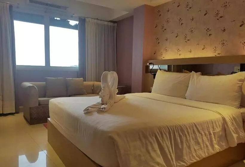 호텔 Kavinburi Green