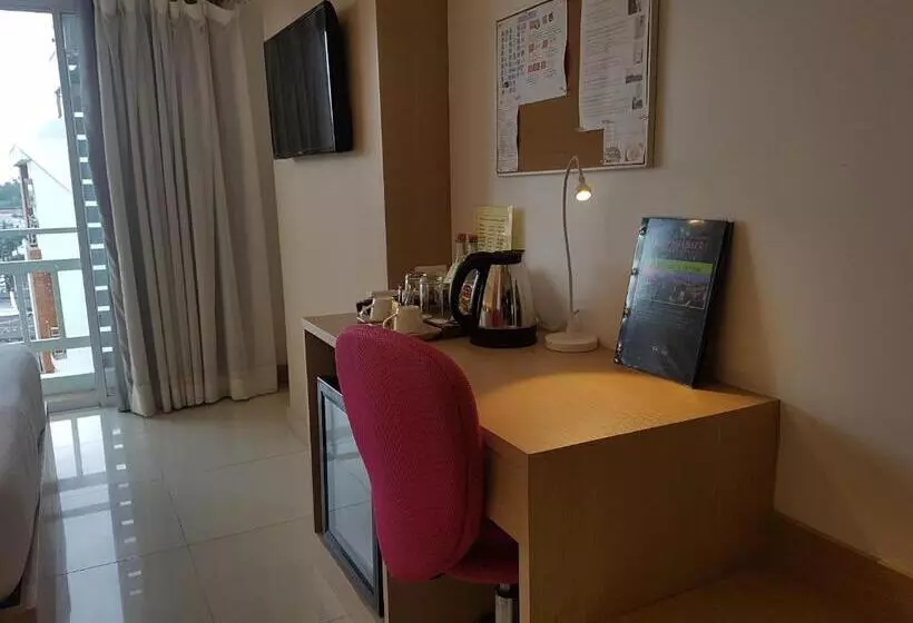 호텔 Kavinburi Green