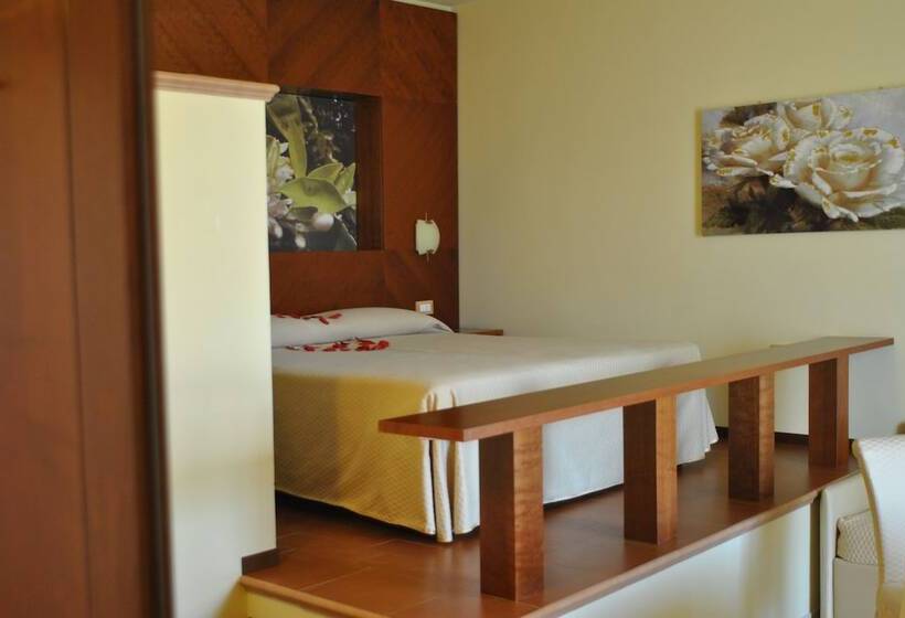 Szálloda Masseria La Grande Quercia