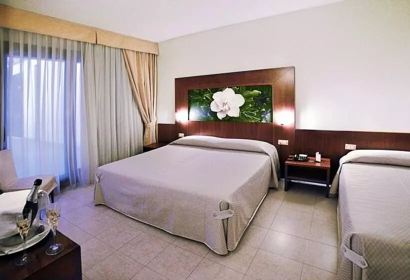 فندق Masseria La Grande Quercia