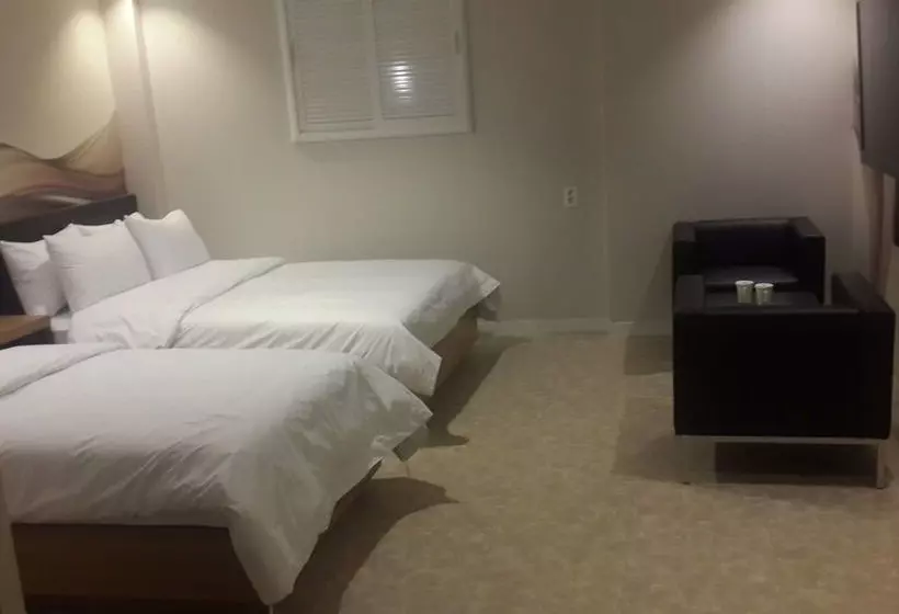 Hotel Benikea Newsuwon