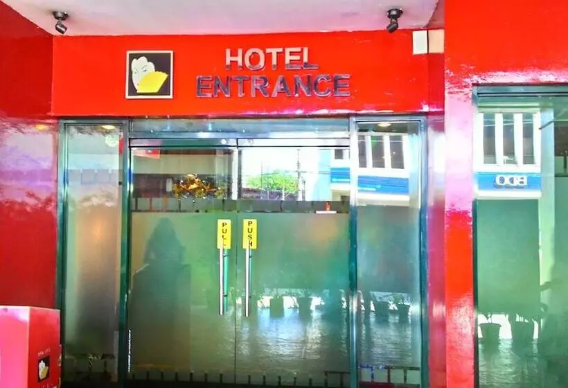 בית מלון כפרי Sogo Aurora Cubao