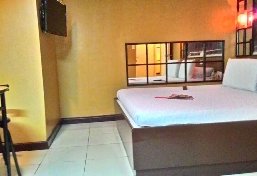 Hotel Sogo Aurora Cubao