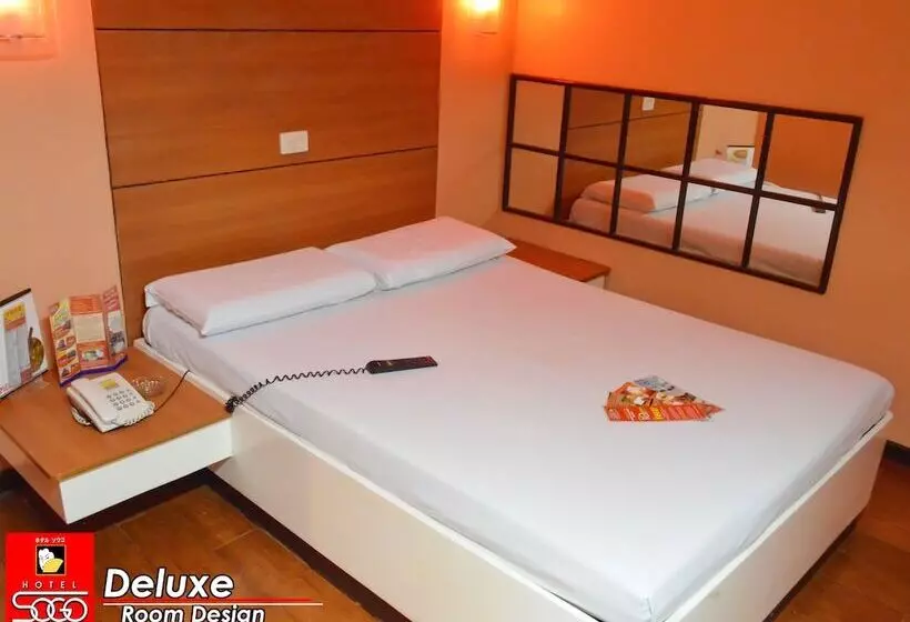 בית מלון כפרי Sogo Aurora Cubao