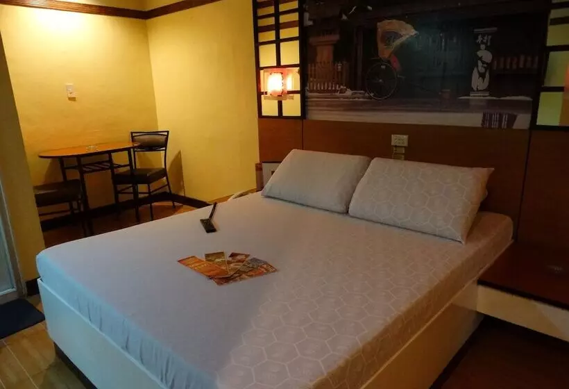 Отель Sogo Pasay Wood Street