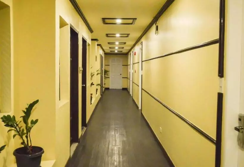 Отель Sogo Pasay Wood Street