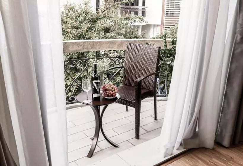 Collection O Le Grand Hanoi Hotel The Tryst