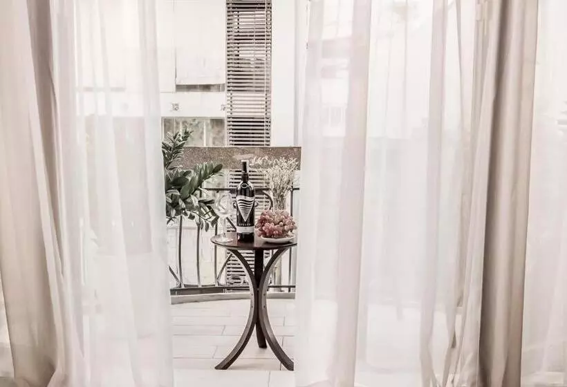 Collection O Le Grand Hanoi Hotel The Tryst