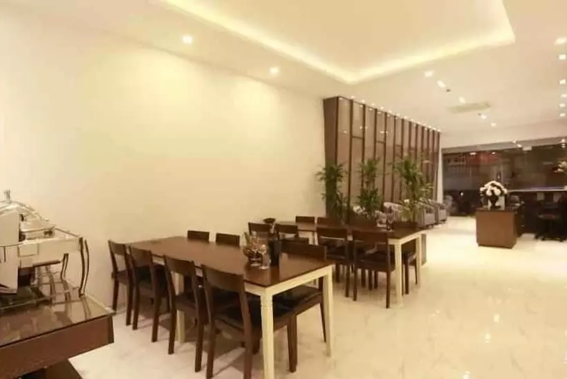 Collection O Le Grand Hanoi Hotel The Tryst