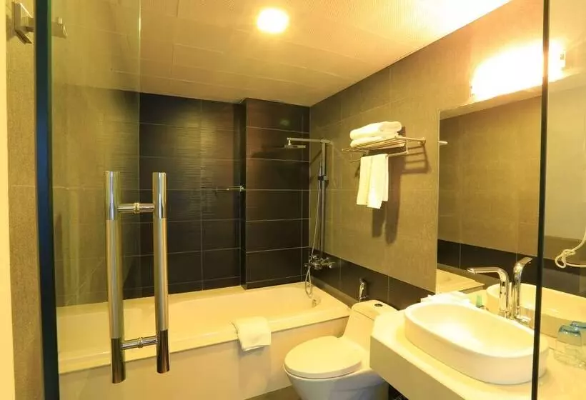Collection O Le Grand Hanoi Hotel The Tryst