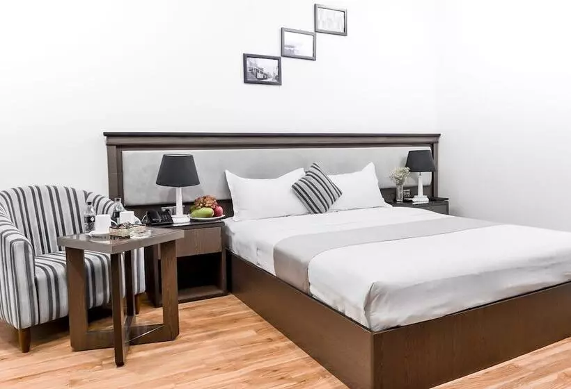 Collection O Le Grand Hanoi Hotel The Tryst