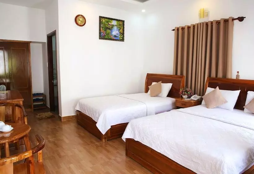 پانسیون Huynh Gia Bungalow