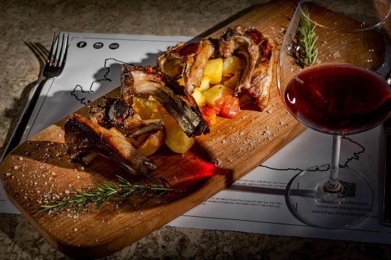 膳宿费 Nono Ban Hotel & Villa