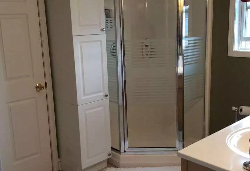 Pictured Rocks Bed And Breakfast