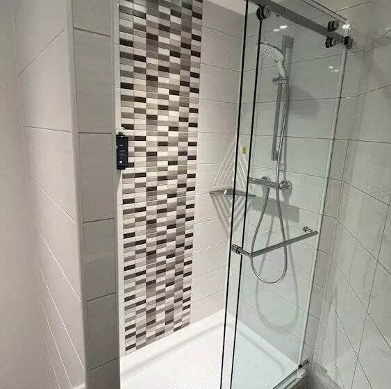 Maldron Hotel Finsbury Park, London