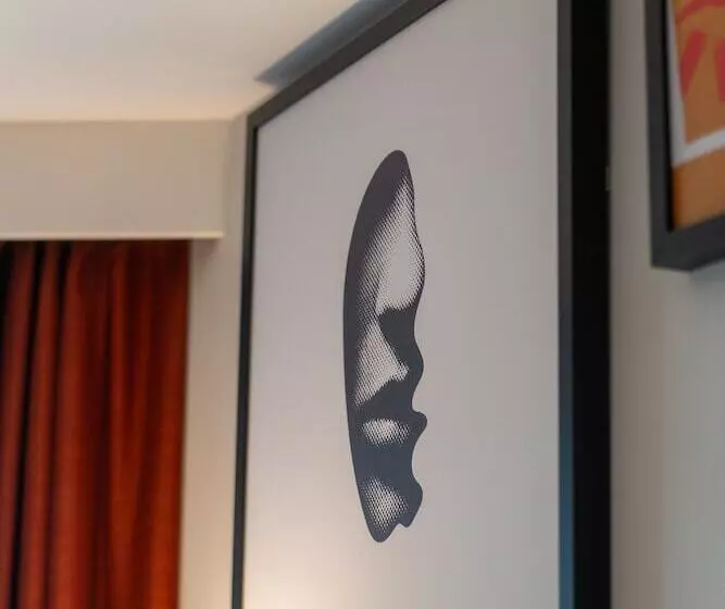 Maldron Hotel Finsbury Park, London