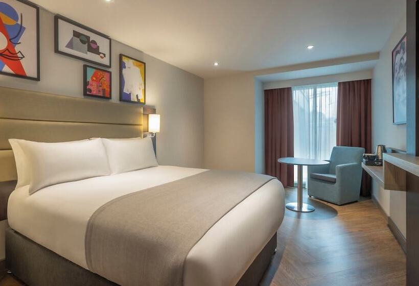 Maldron Hotel Finsbury Park, London