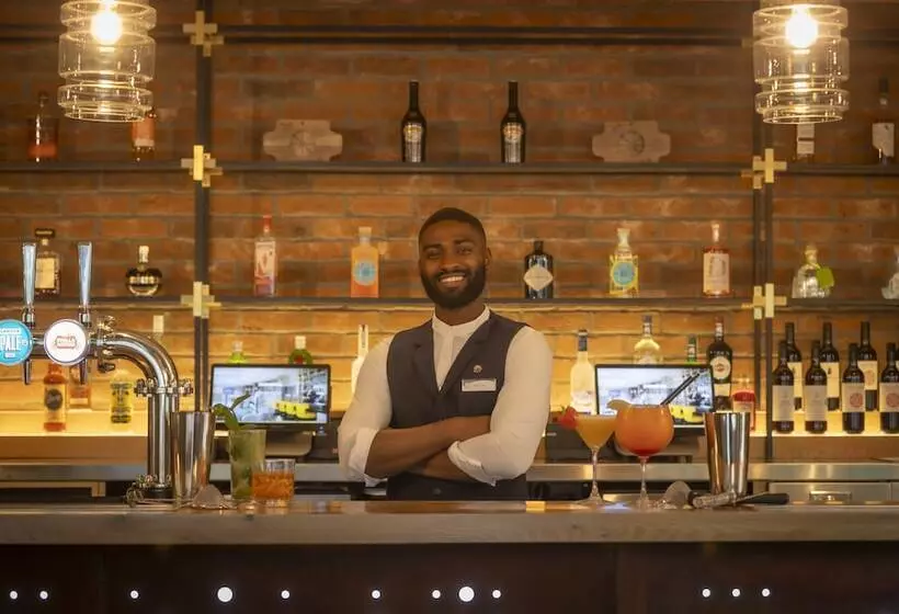 Maldron Hotel Finsbury Park, London