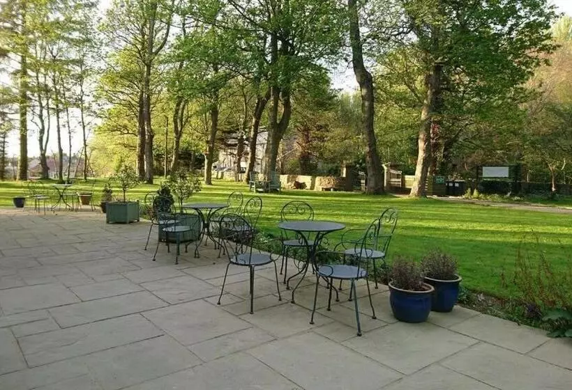 ベッドアンドブレックファースト Durn House