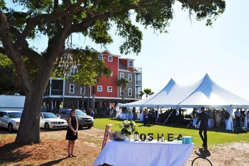 Bed and Breakfast Regatta Inn   Adults Only