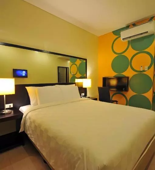 Go Hotels Iloilo