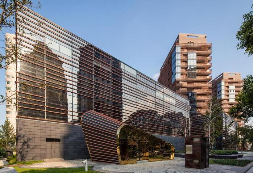 Green Court Premier Jinqiao Shanghai
