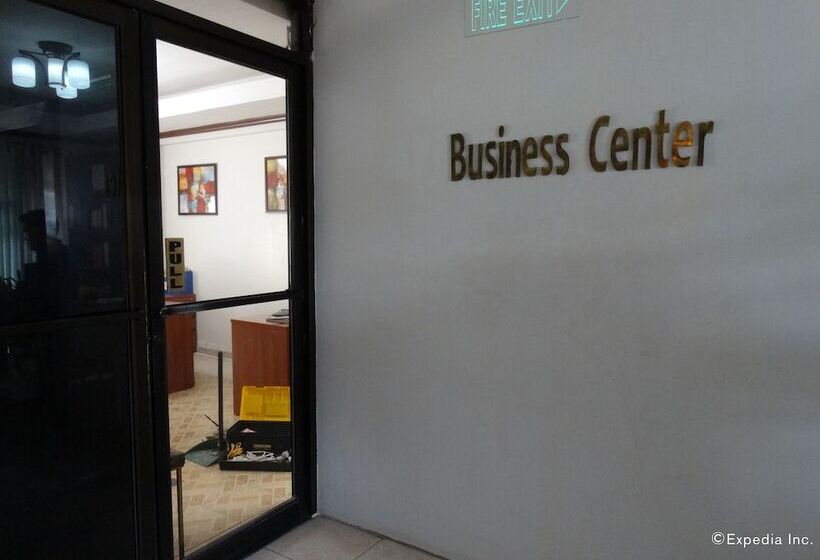 فندق Ecoland Suites & Inn