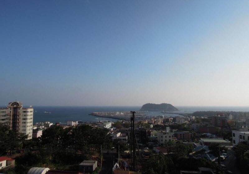 בית מלון כפרי Good Inn