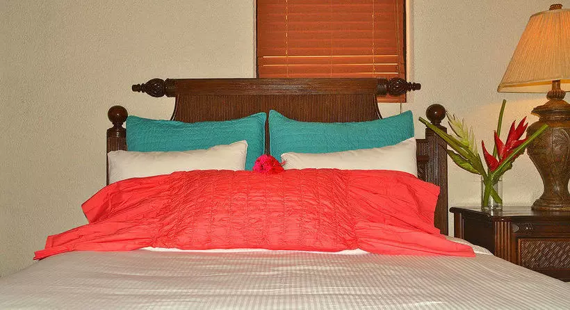 هتل Las Sirenas By Mayan Princess Rooms