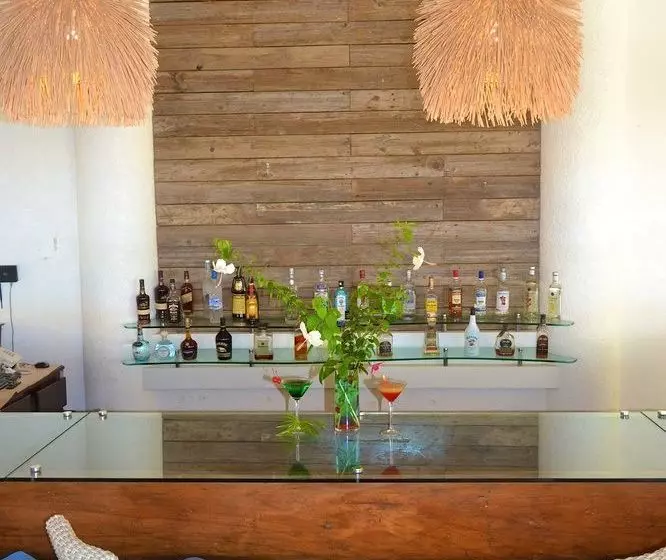 هتل Las Sirenas By Mayan Princess Rooms