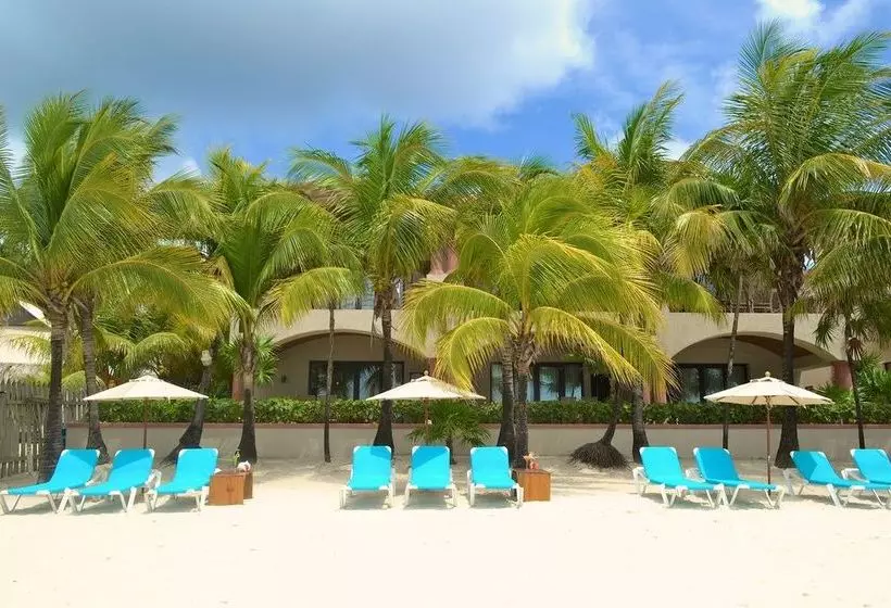هتل Las Sirenas By Mayan Princess Rooms