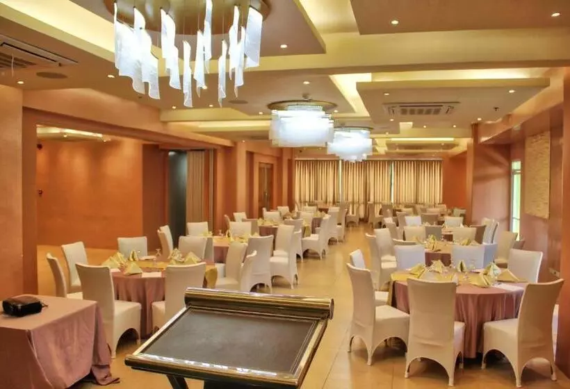 Hotell New Dawn Plus