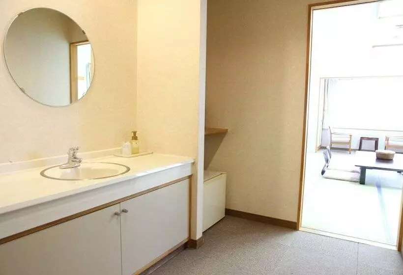 هتل Yuzawa Yuzawa