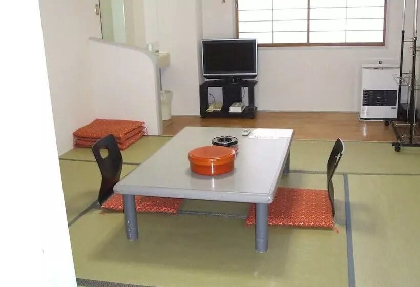 هتل Yuzawa Yuzawa