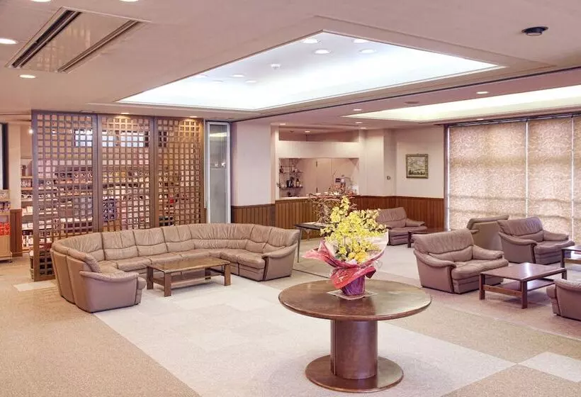 هتل Yuzawa Yuzawa