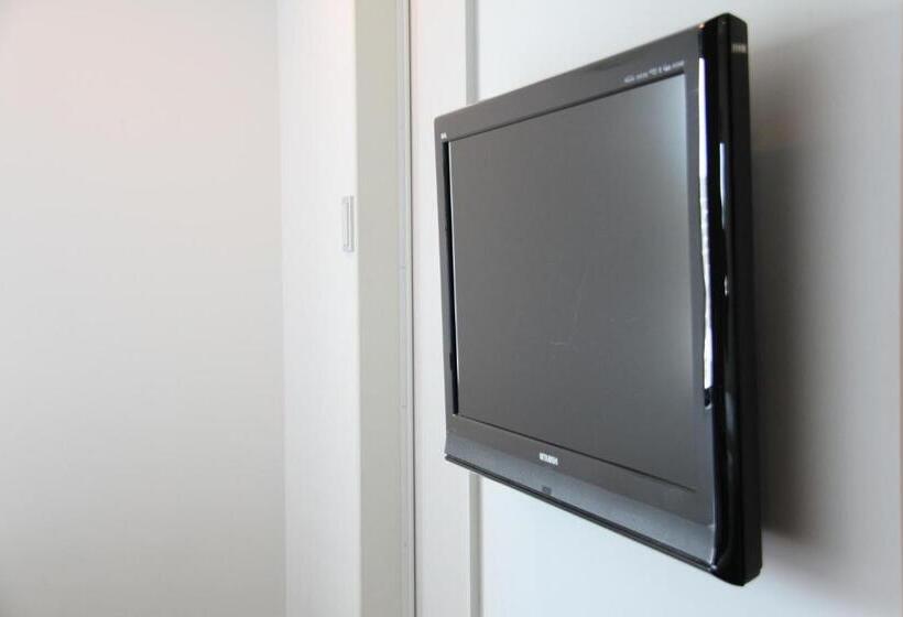 8 Hotel Shonan Fujisawa