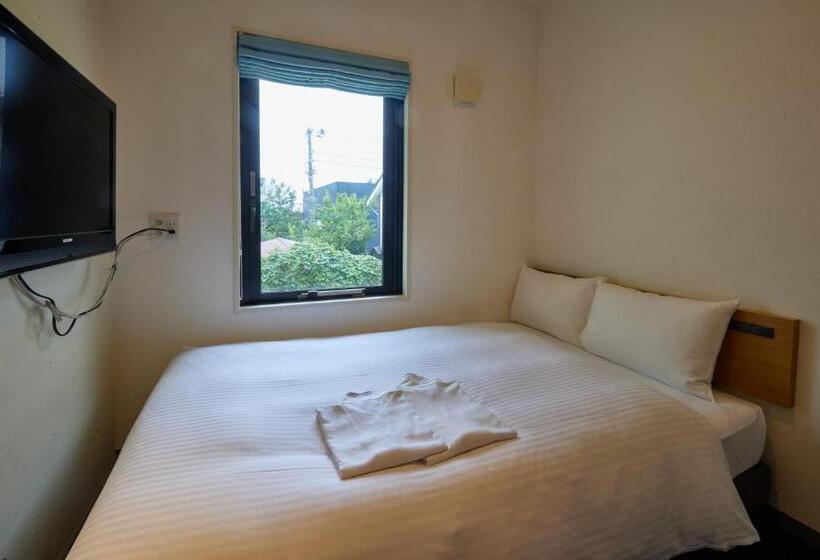 8 Hotel Shonan Fujisawa