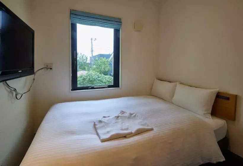 8 Hotel Shonan Fujisawa