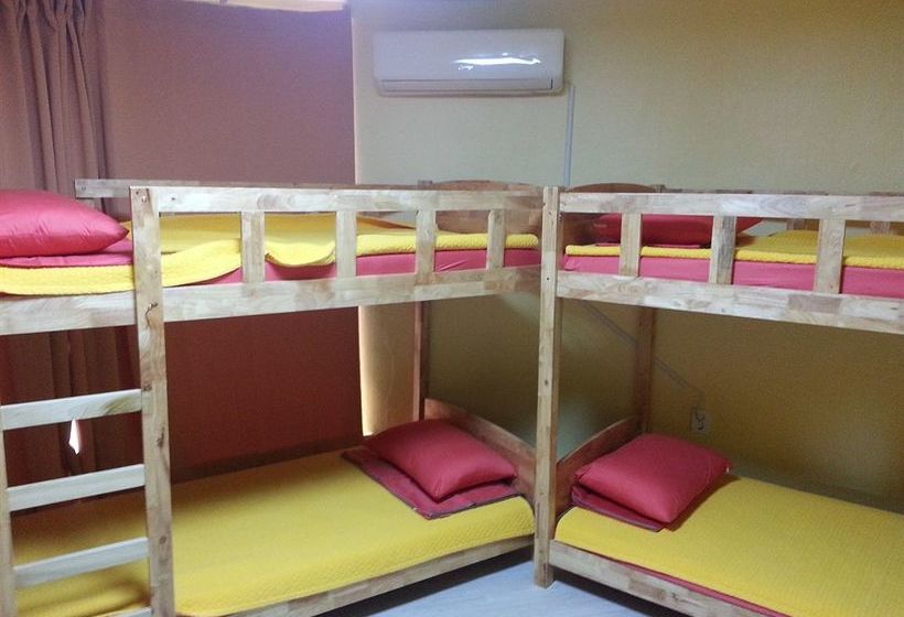 ユースホステル Egg House Sokcho Guesthouse